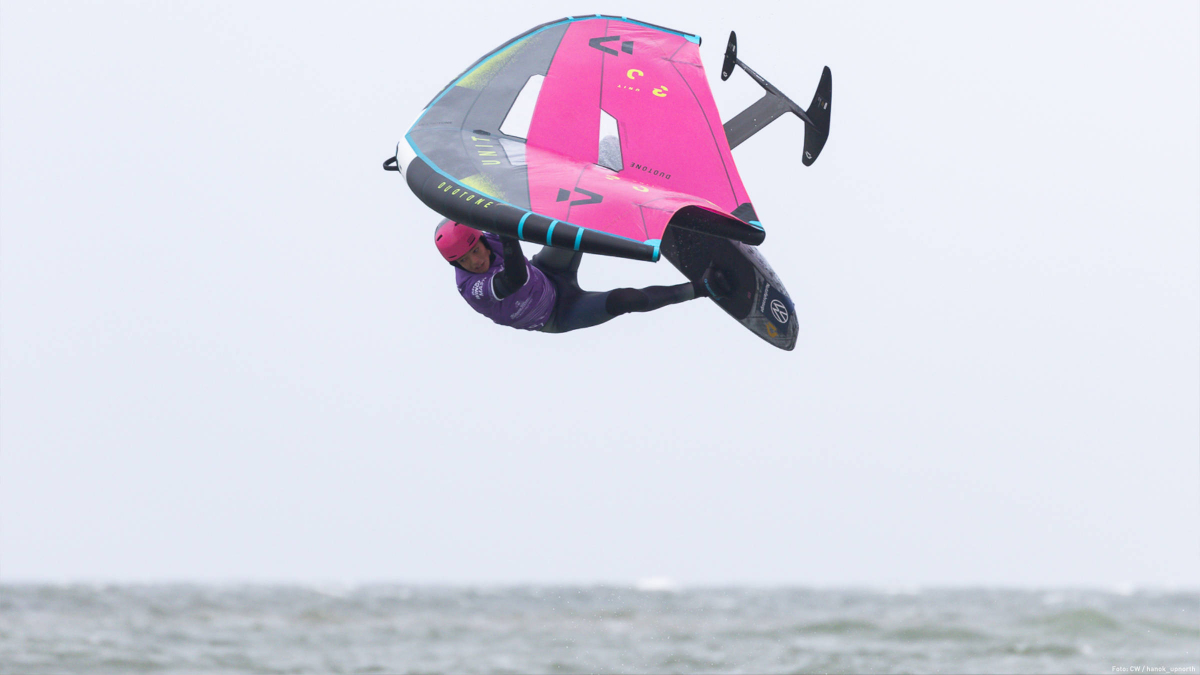 Wingfoil Freestyle an Brandenburger Strand