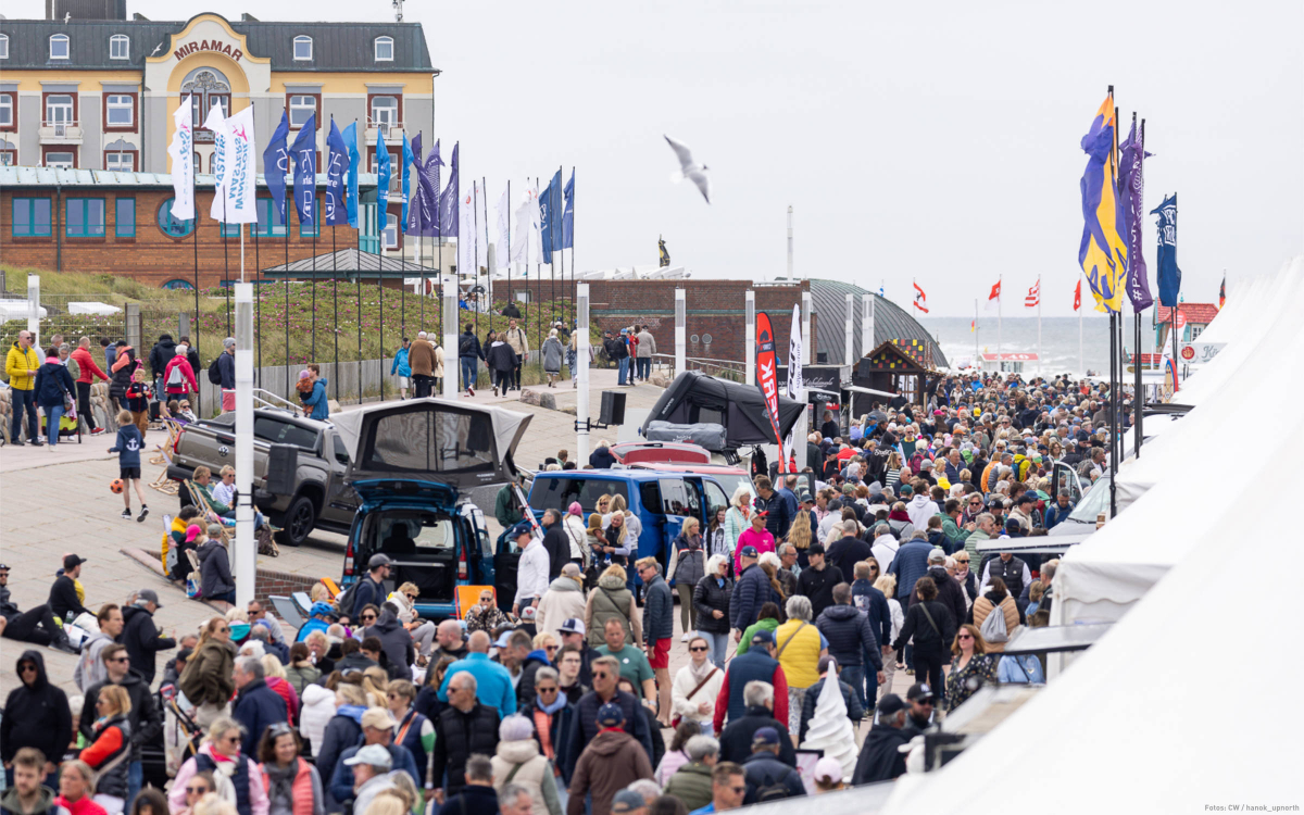 Die Promenade in Westerland war beim California Summer Opening gut besucht