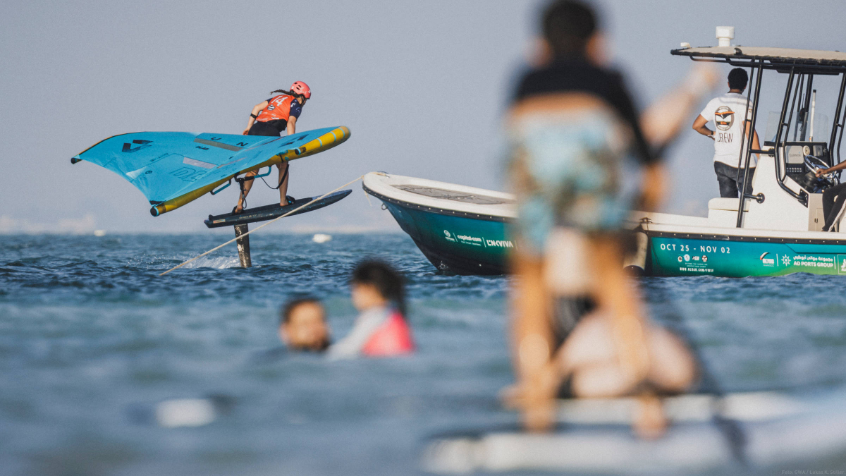 Pumpen und nur noch eine sichere Halse bis zum Ziel