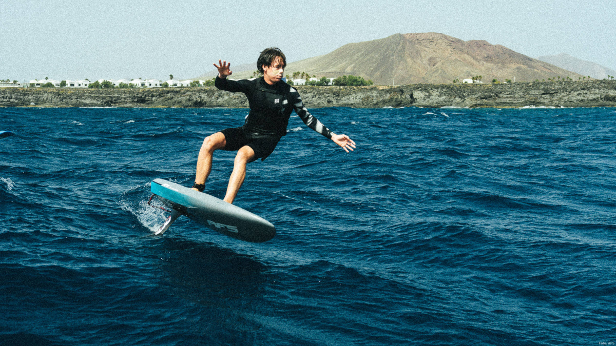 Open Ocean Swell