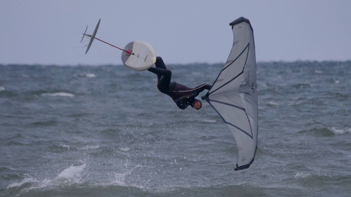 Backloop Spin - Yannick Mittas